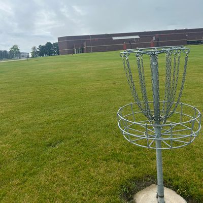 Hole 9 basket