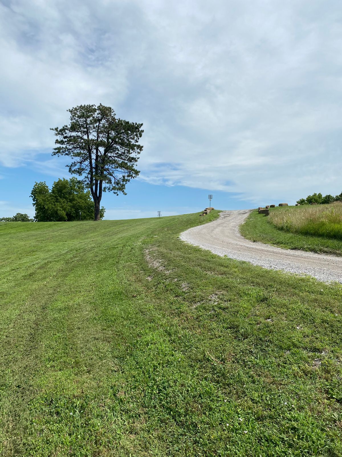 Hole 9 Mid-Fairway