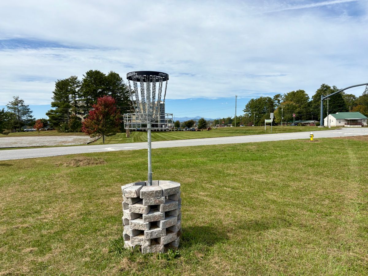 Hole 5 approach