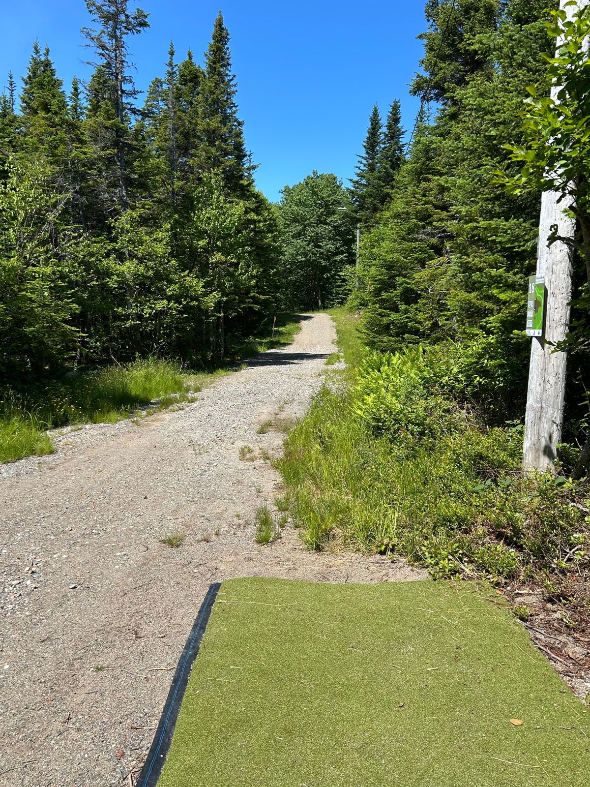 18 white fairway.