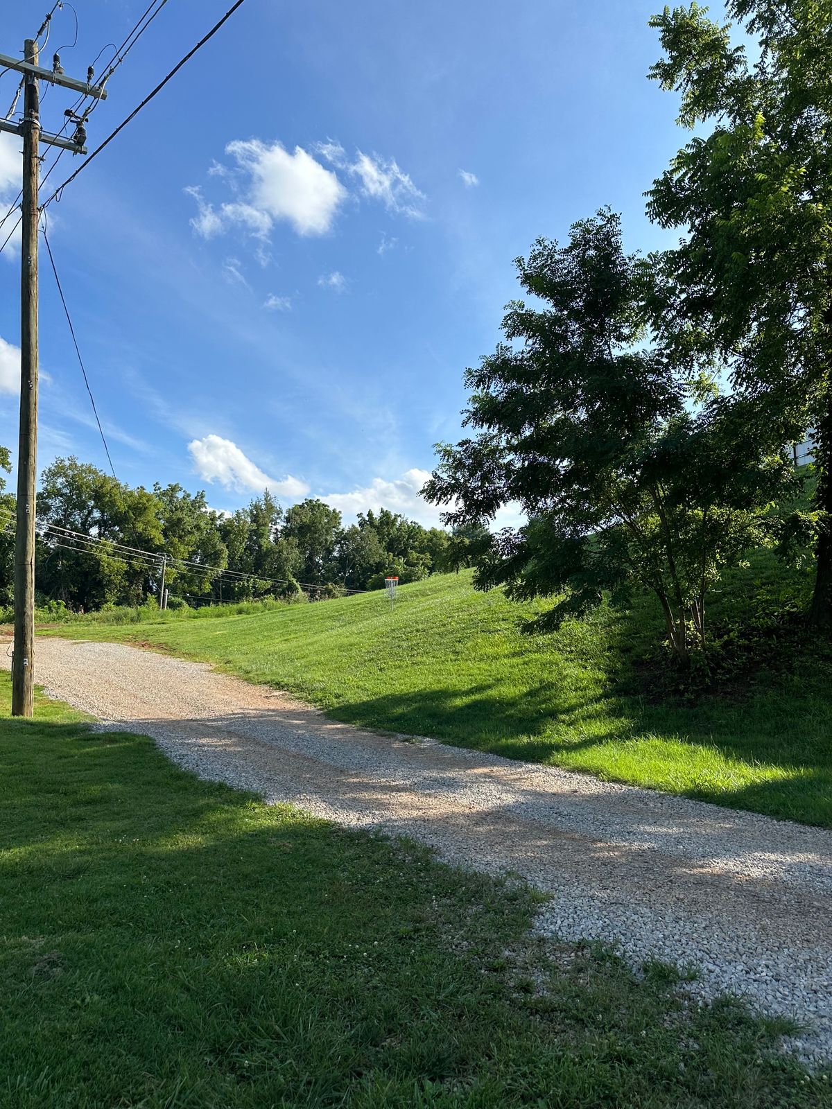 Hole 1 approach