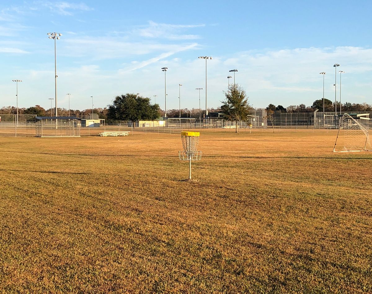 Hole 1 Basket