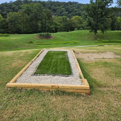 Hole 2 Short Teepad. Short Basket Left, Long Basket Right.