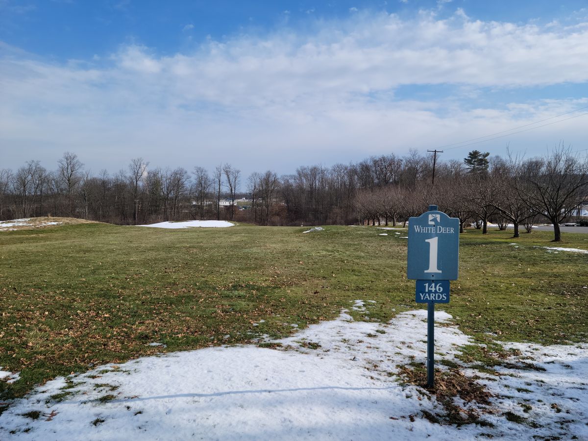 Hole 1 Tee