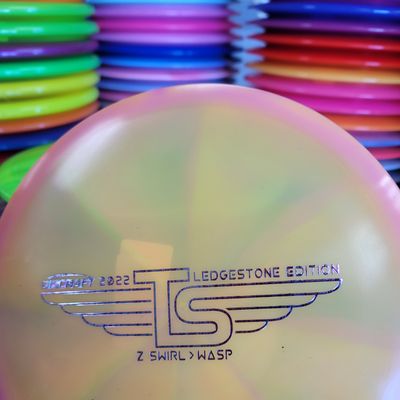 Ledgestone discs available.