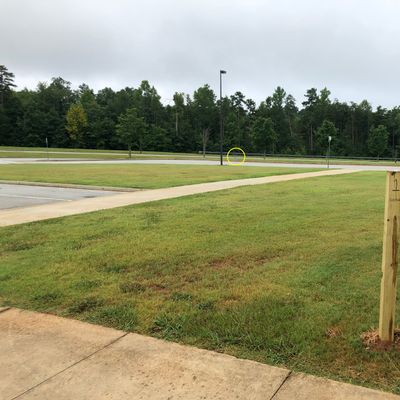 Hole 1 tee