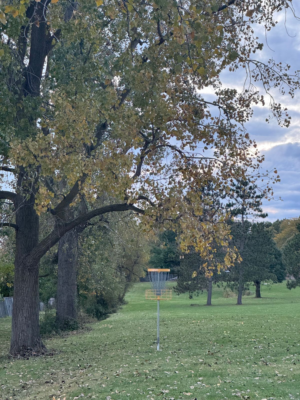 18 Putting Area (view down main fairway)