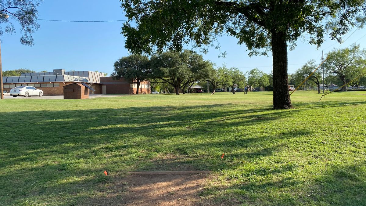 Hole 8