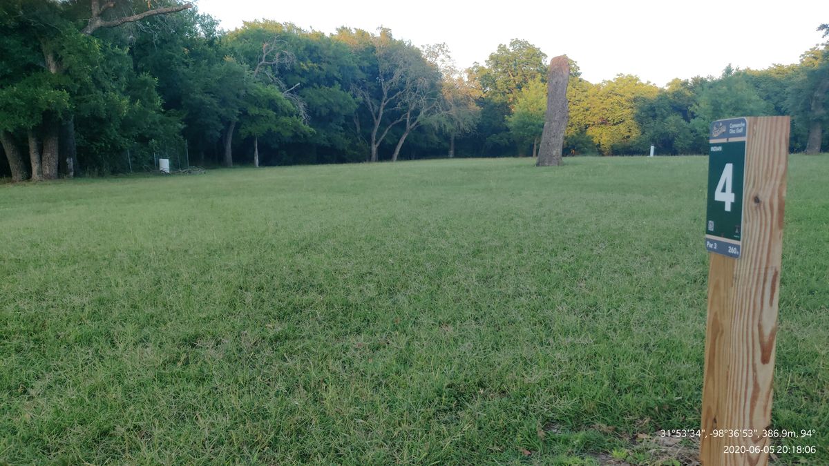Tee 4