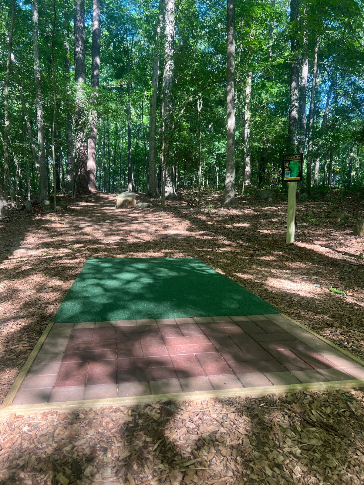 Hole 4. Par 4, 412’ dogleg left.