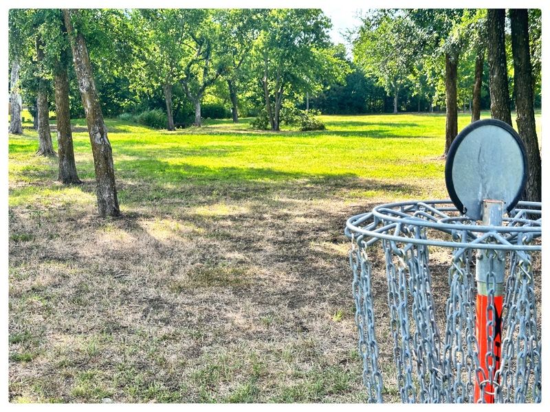 2 basket looking back to Tee