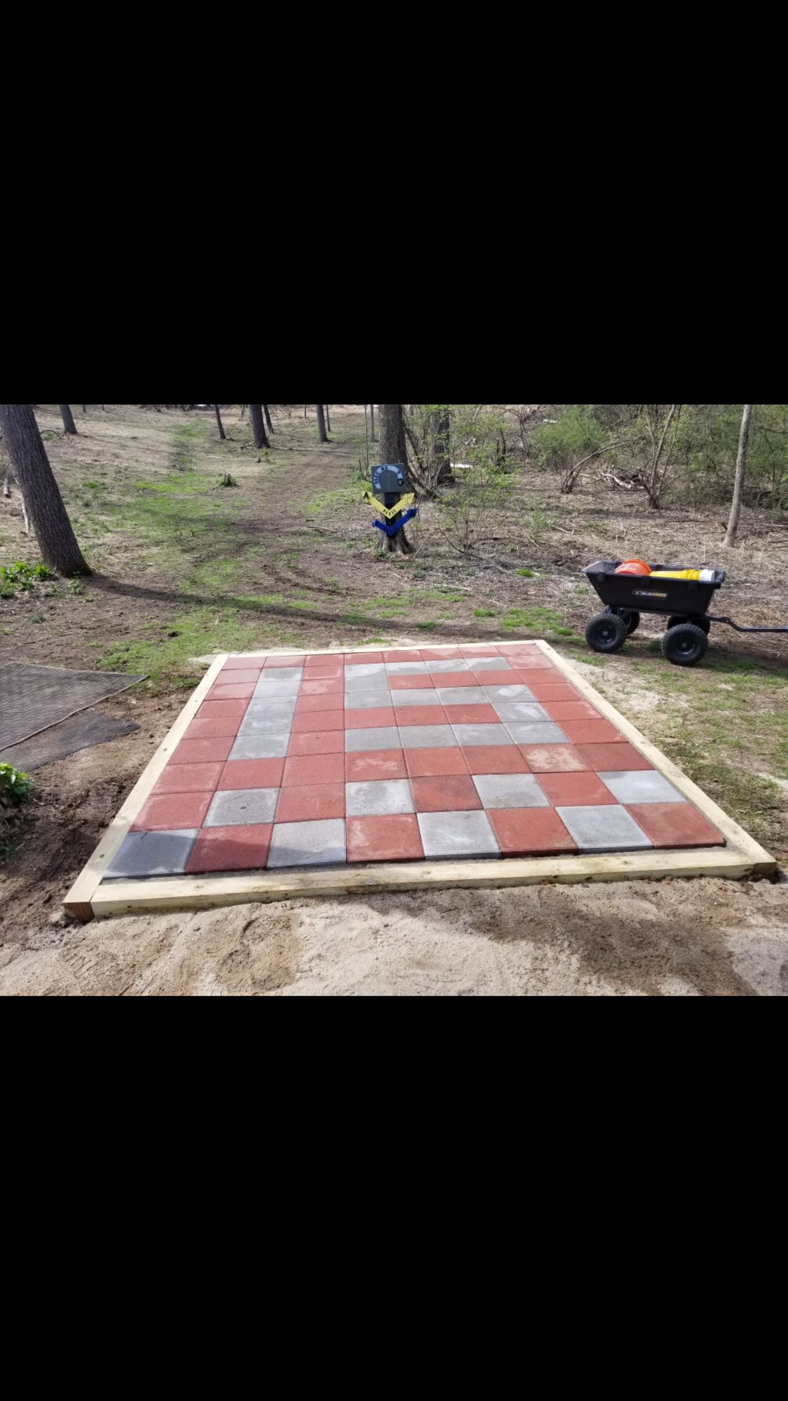 Large tee pad on 15 