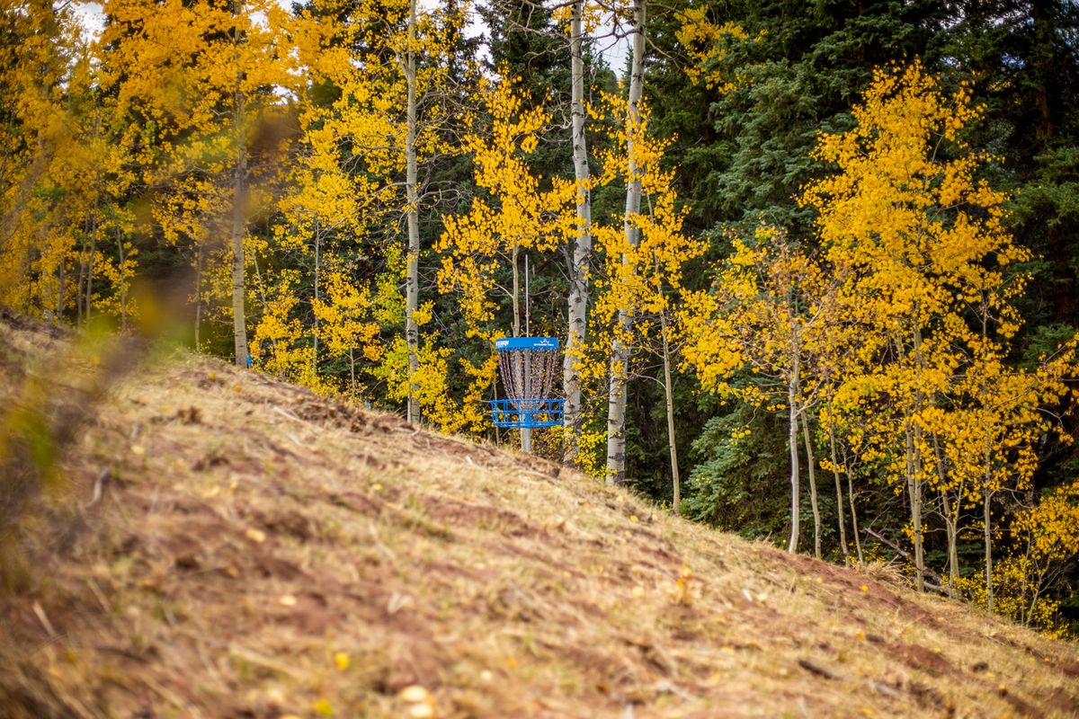 Hole 4 green B position

📸: Kevin Banker || Banker Cinefoto || September 2020