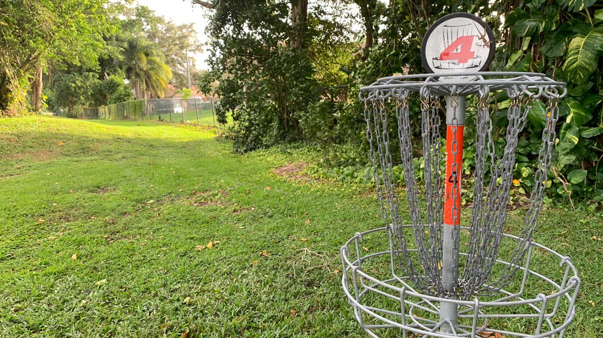 Hole 4