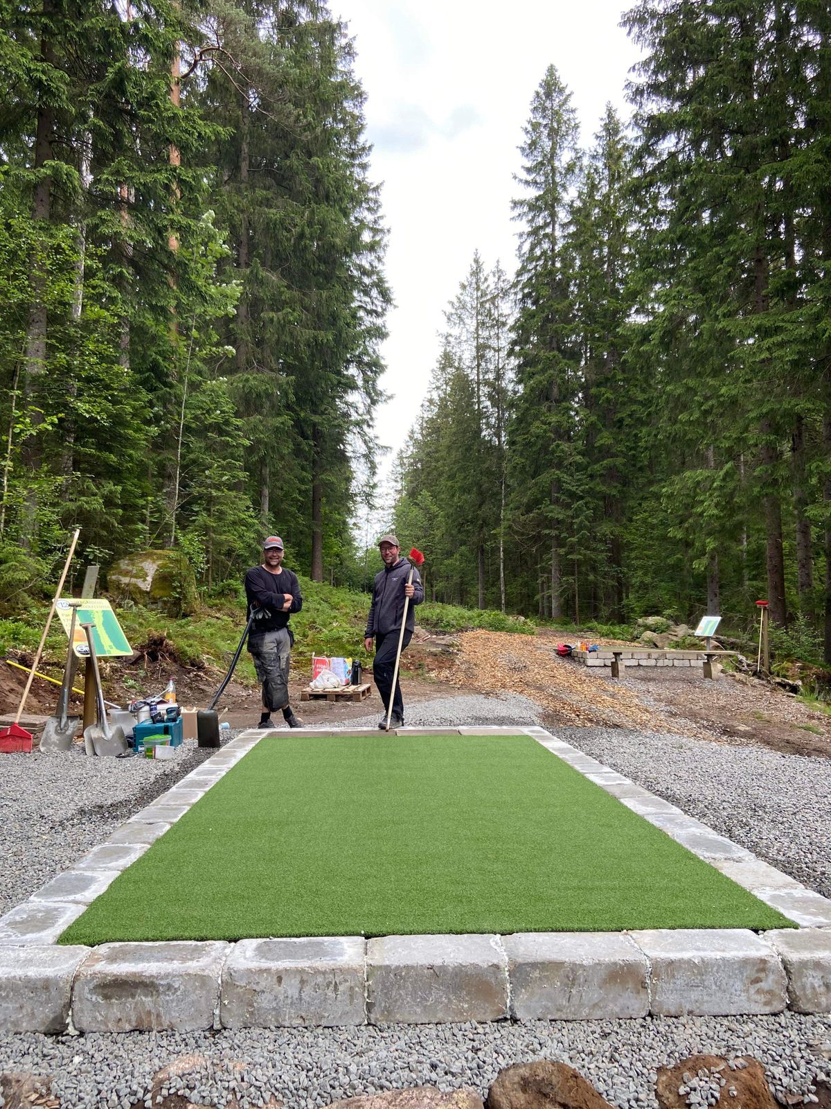 Gold tee on hole 12