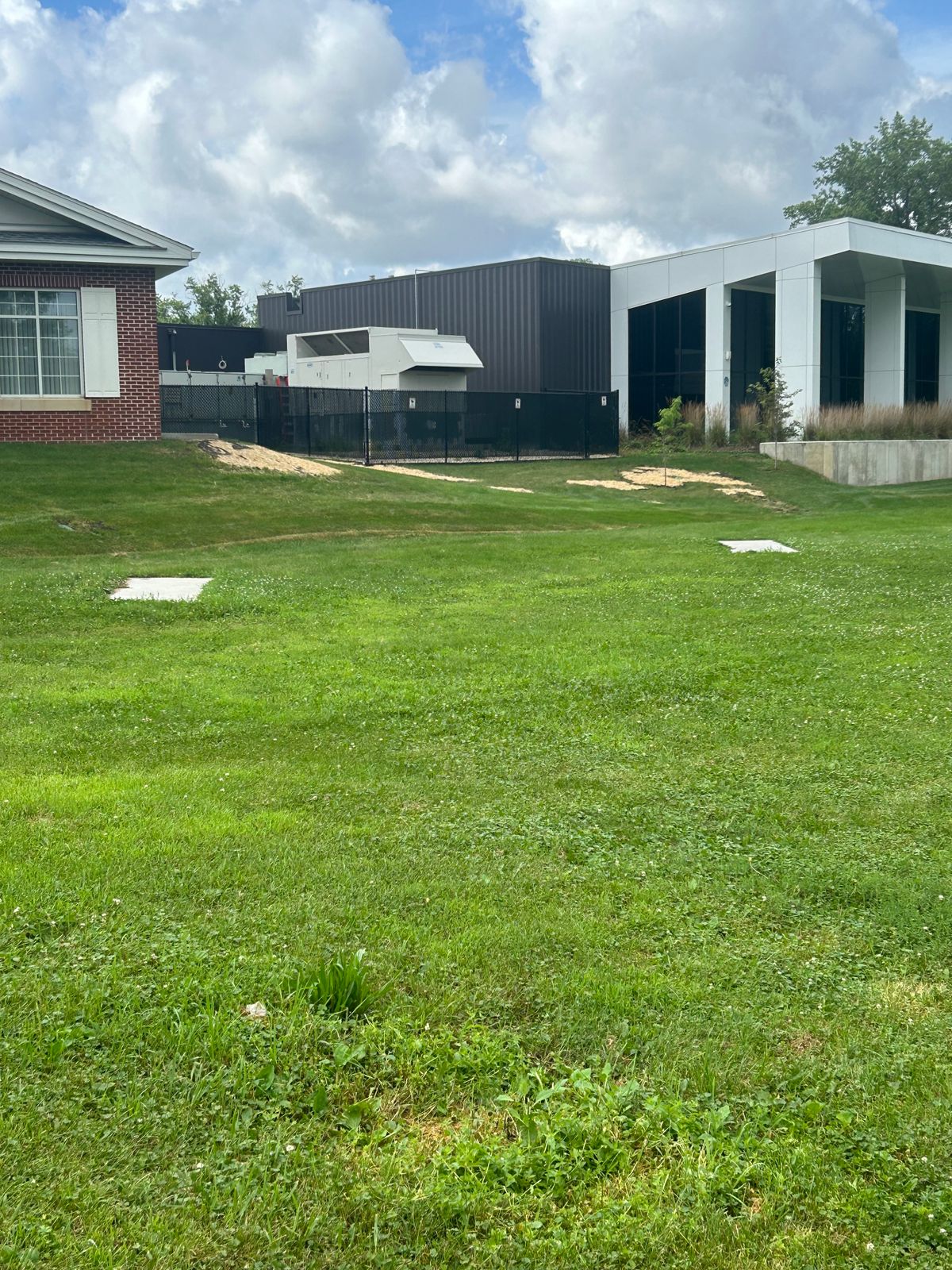 Hole 4 new teepads