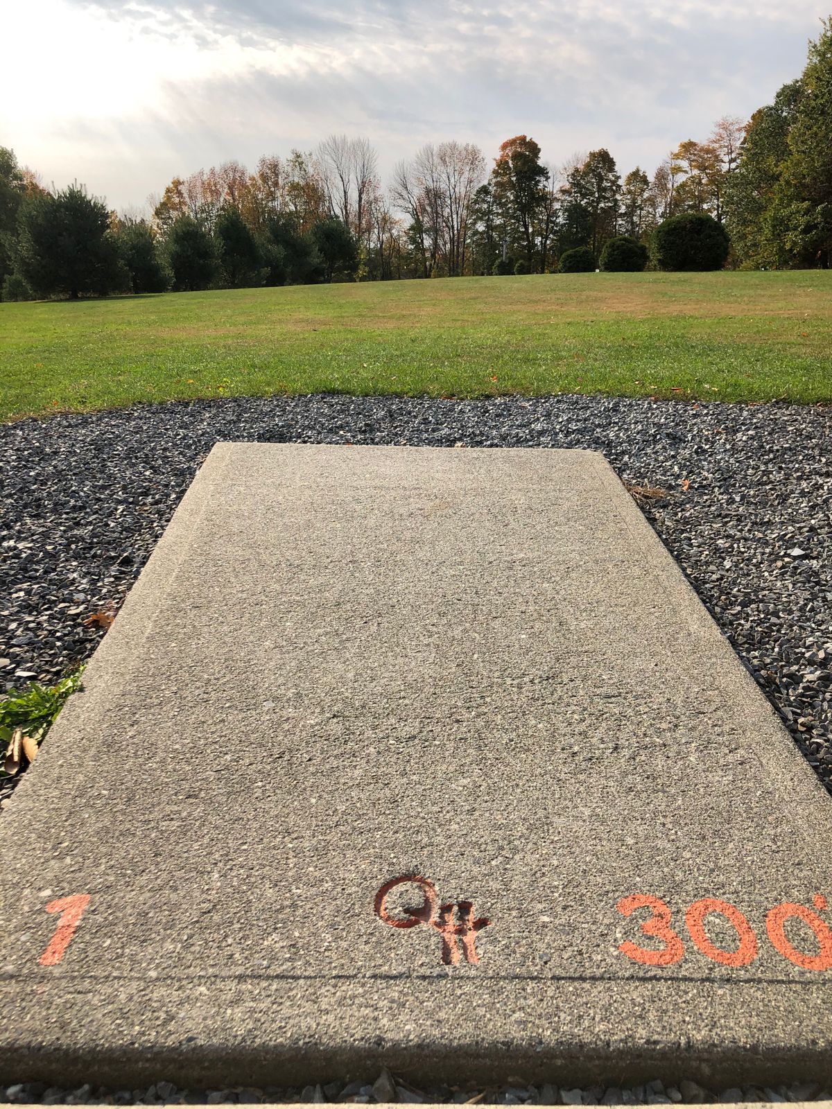 Hole 1 tee