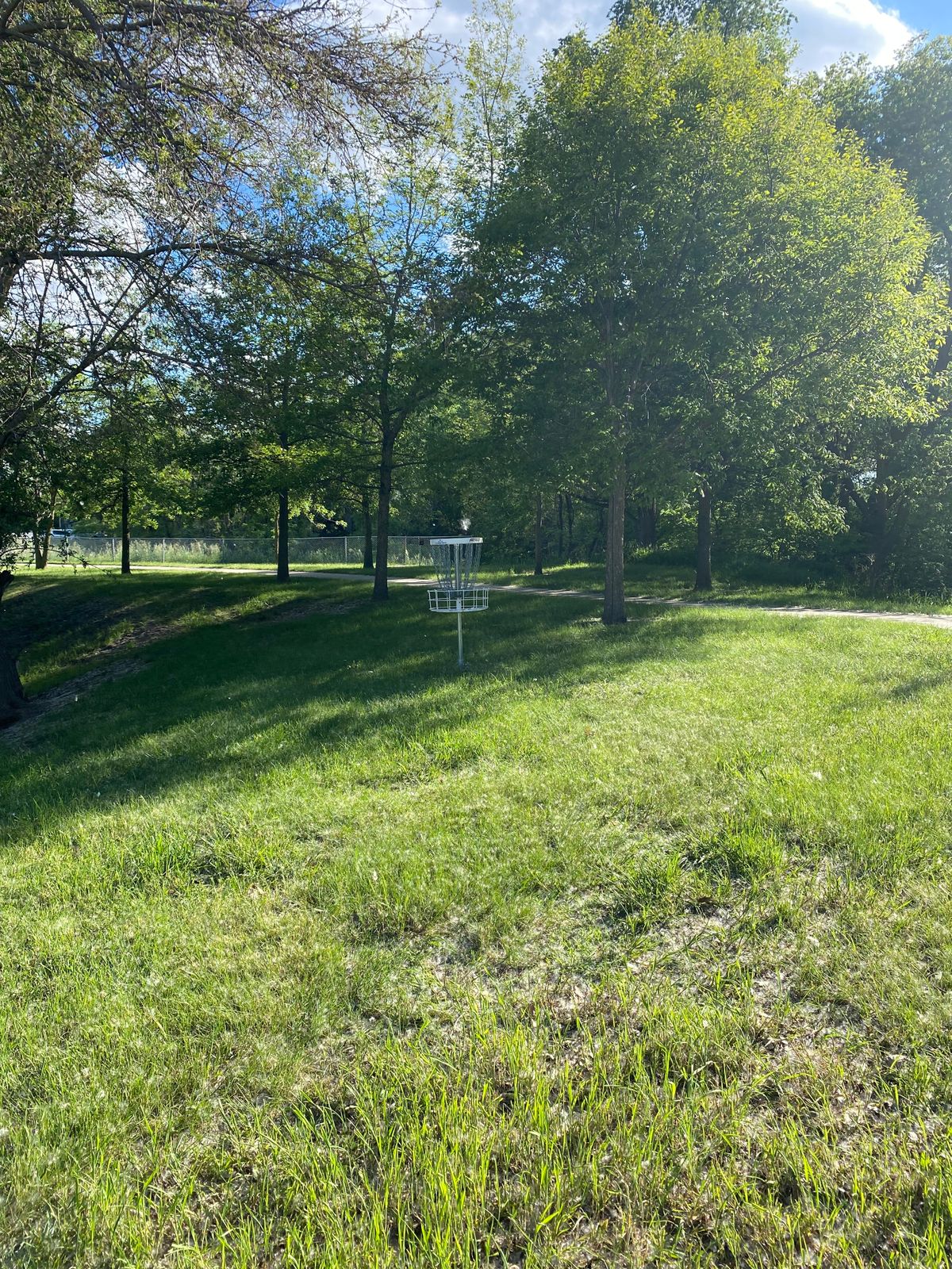 Hole 5 basket location