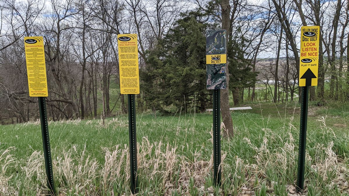 Yellow Smoke Park Disc Golf Course