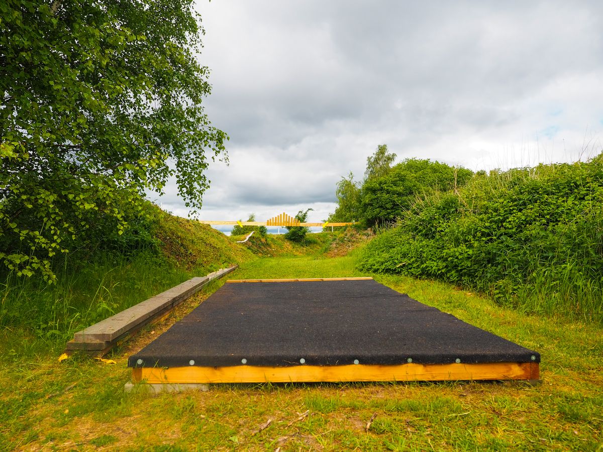 Hål 2