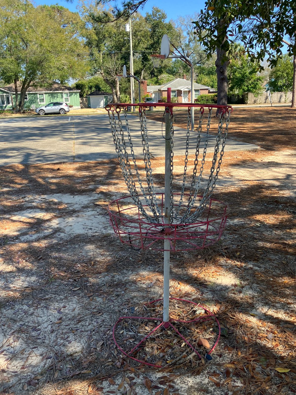 Crooked baskets. No tee pads, no signage, no bag hooks, only 3 holes. No 10m or 30m markers.