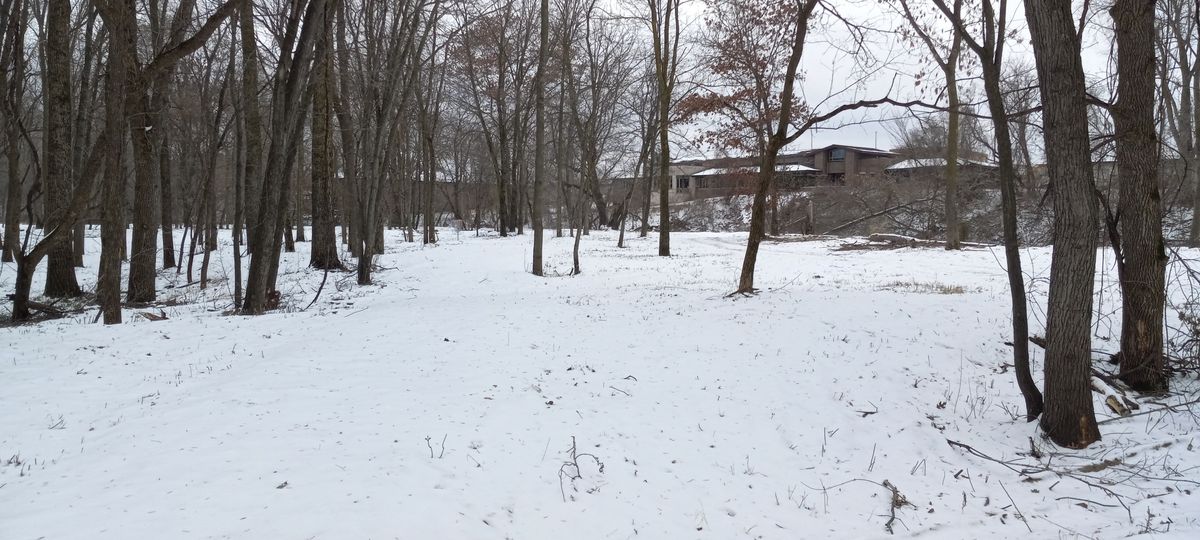 Hole nine fairway.