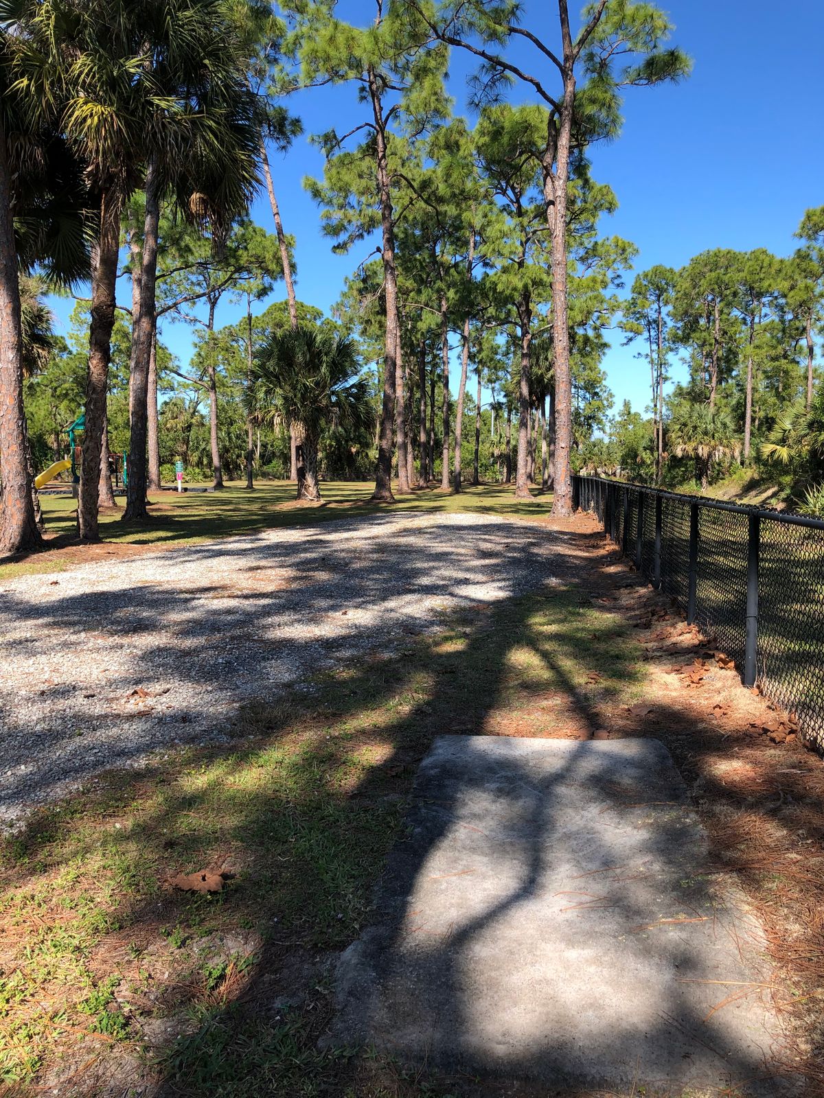 Hole 3 long tee