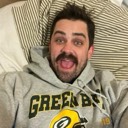 beezkneez