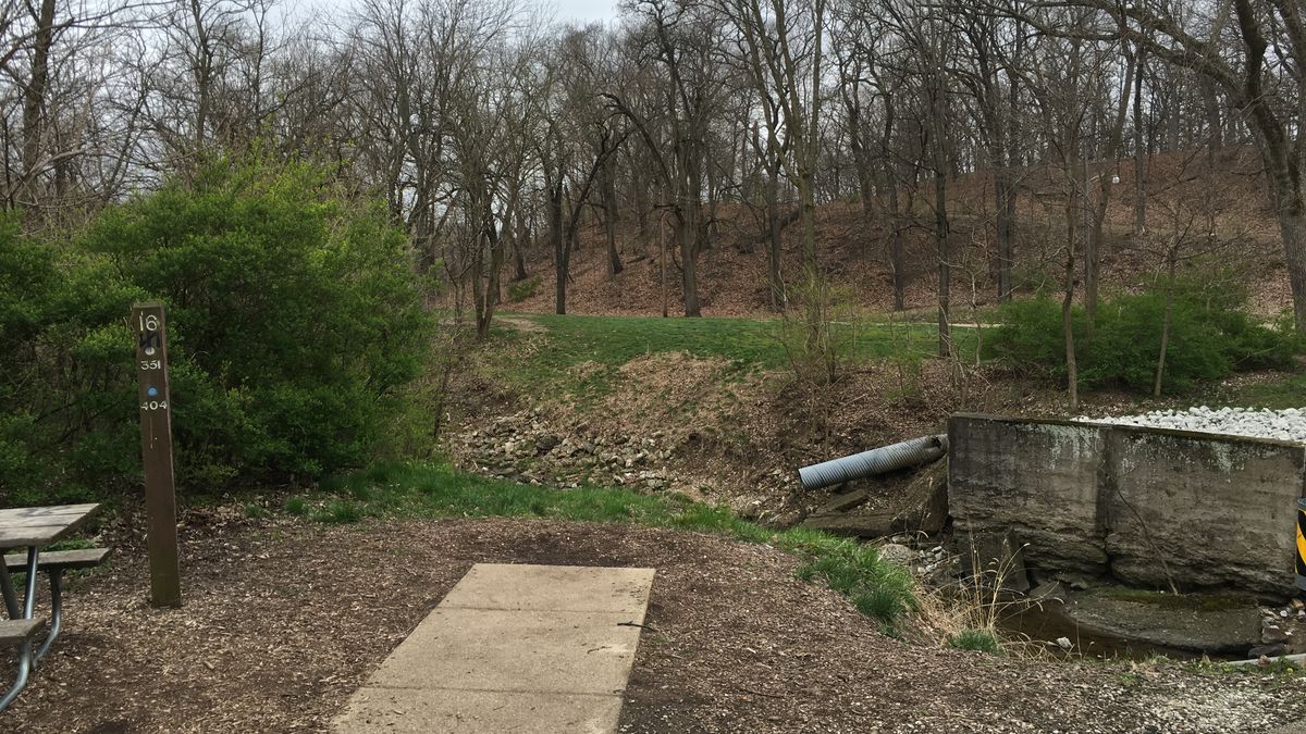 Hole 16