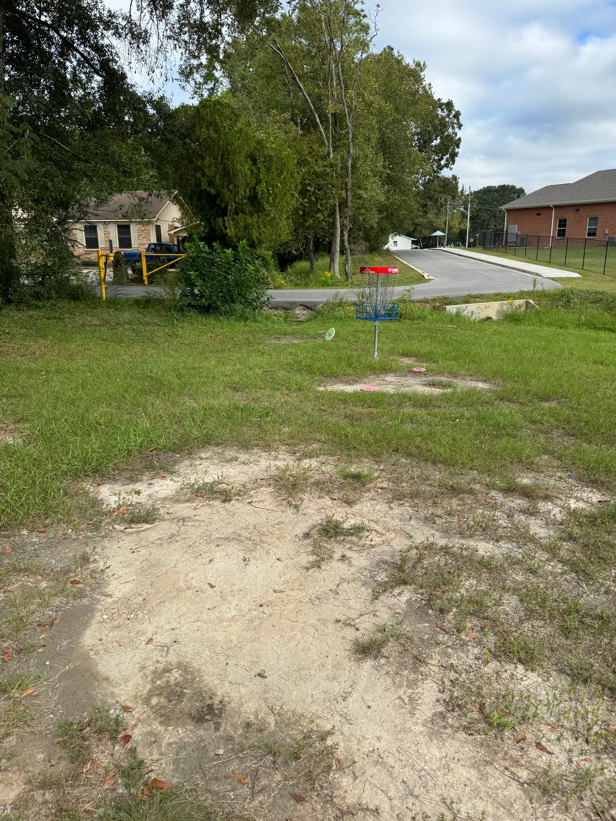 Hole 3 basket