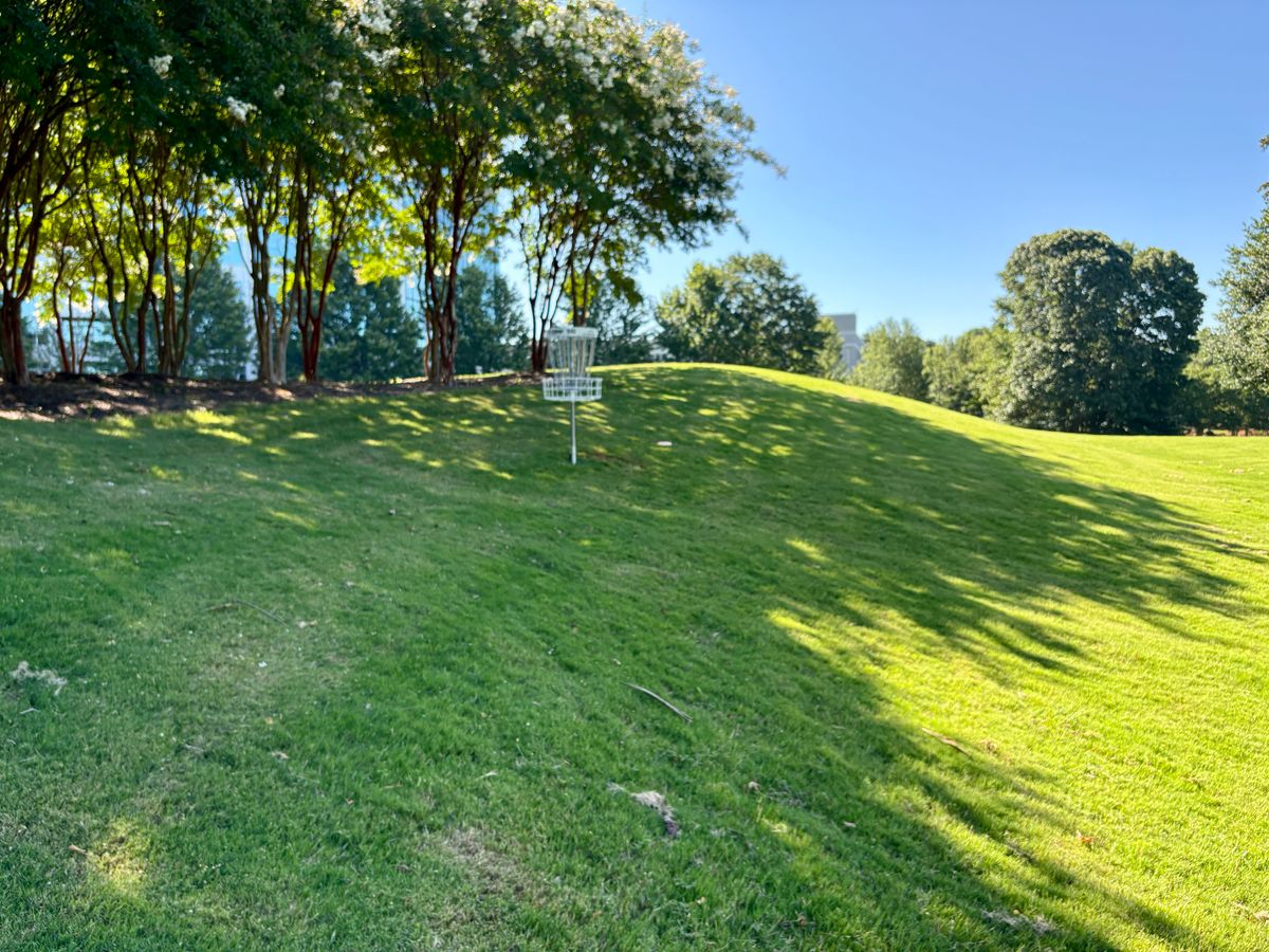 Hole 16 approach