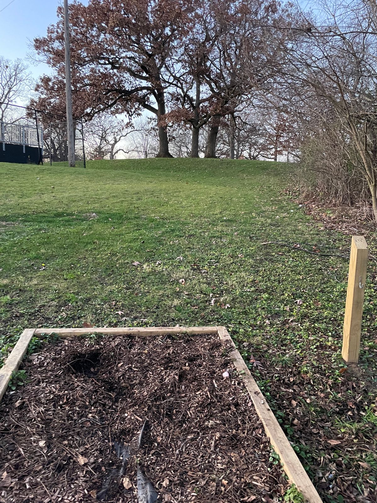 Hole 8– basket up hill and to the left