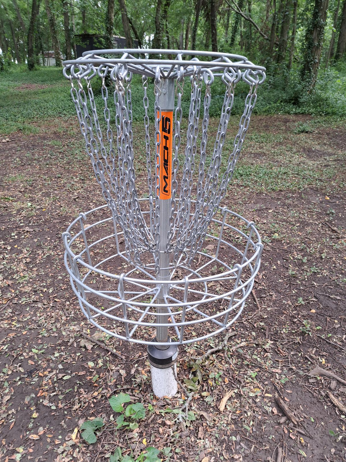 Mach 5 baskets on all holes.