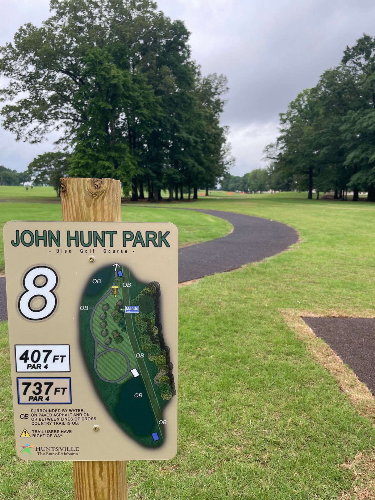 Hole 8 White Tee