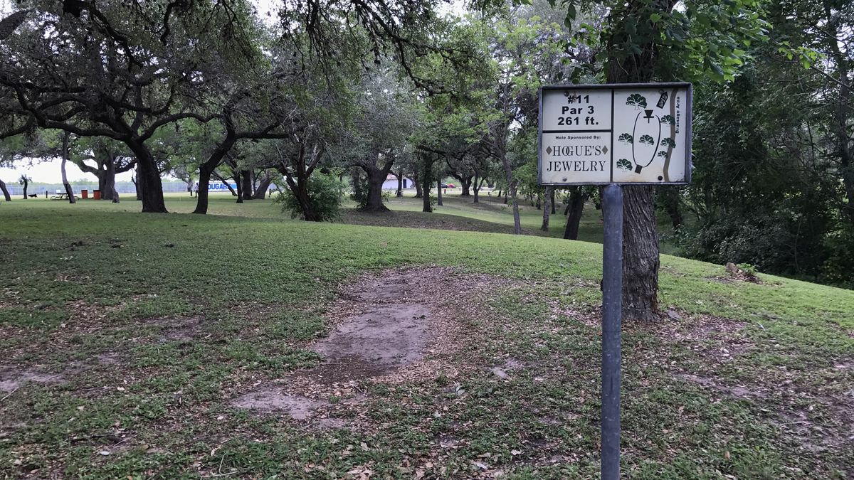 Hole 11