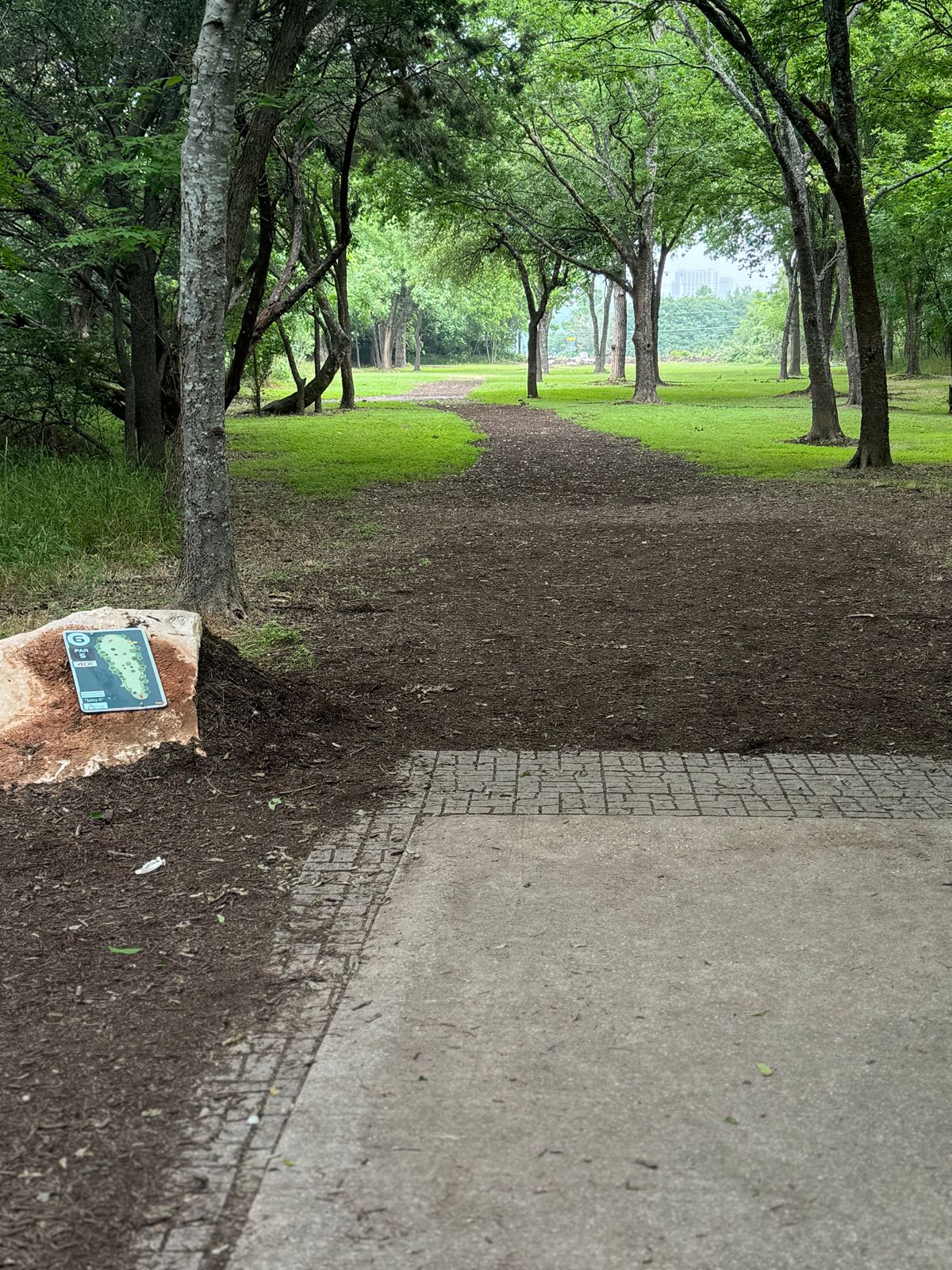 Hole 6 - 401’