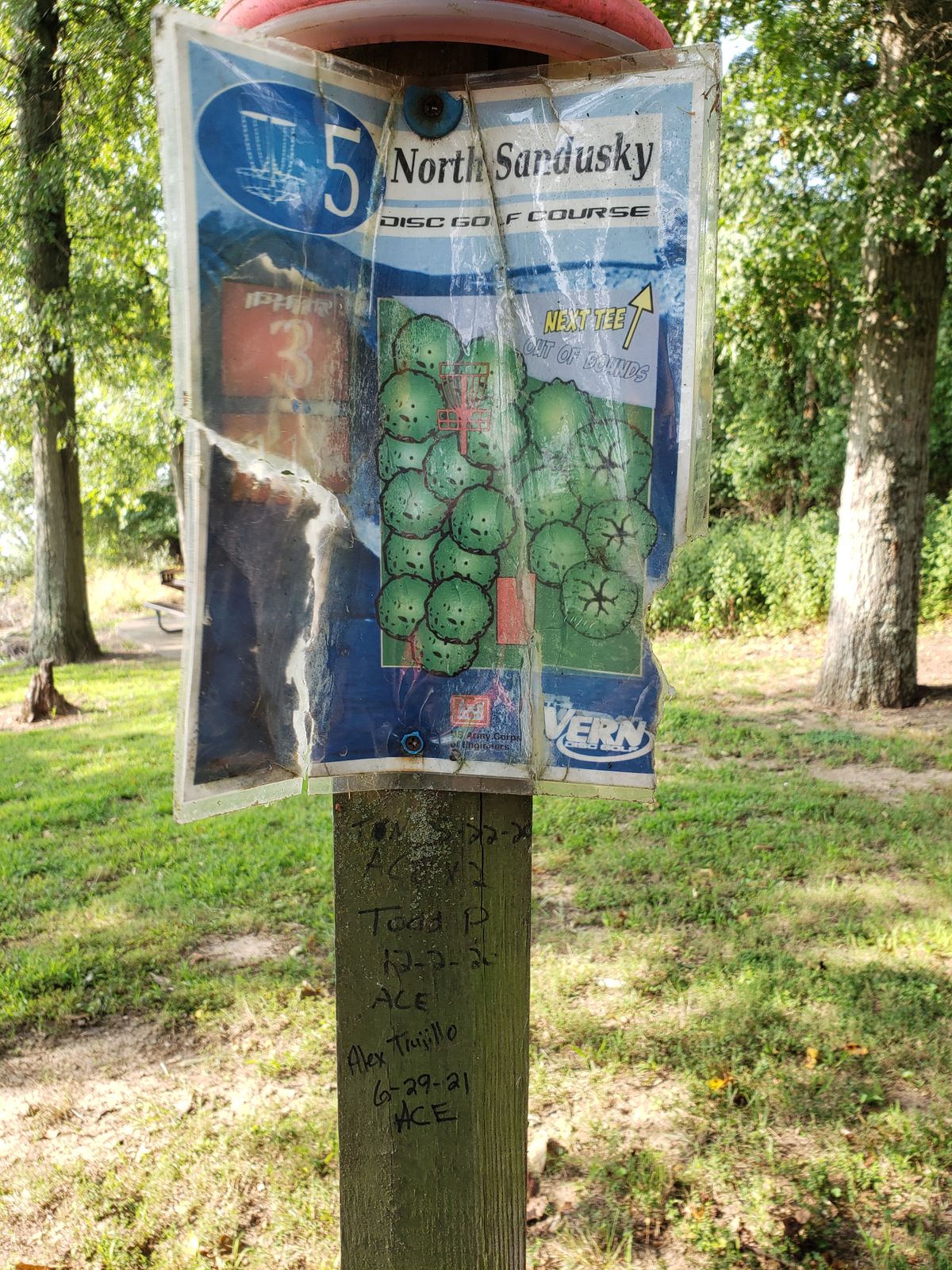 #5 Tee Sign