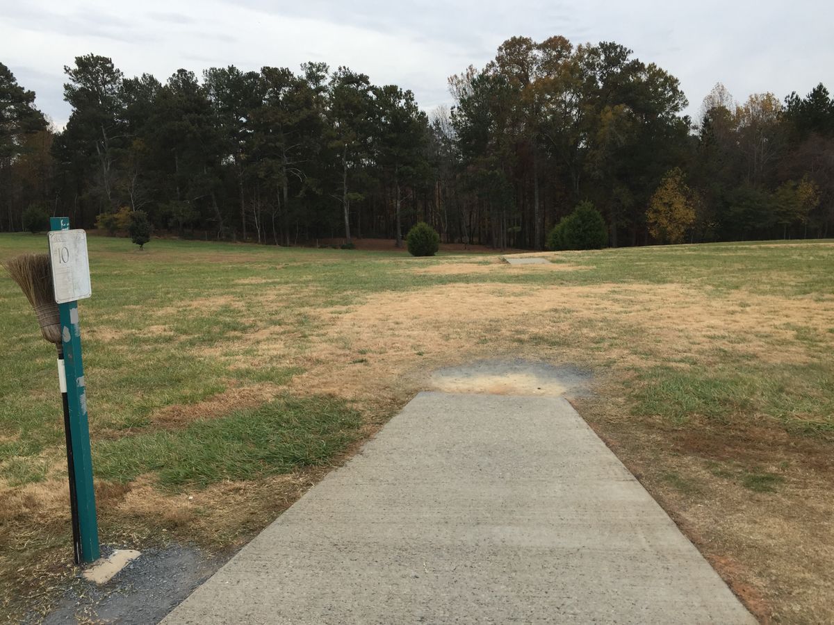 Hole 10