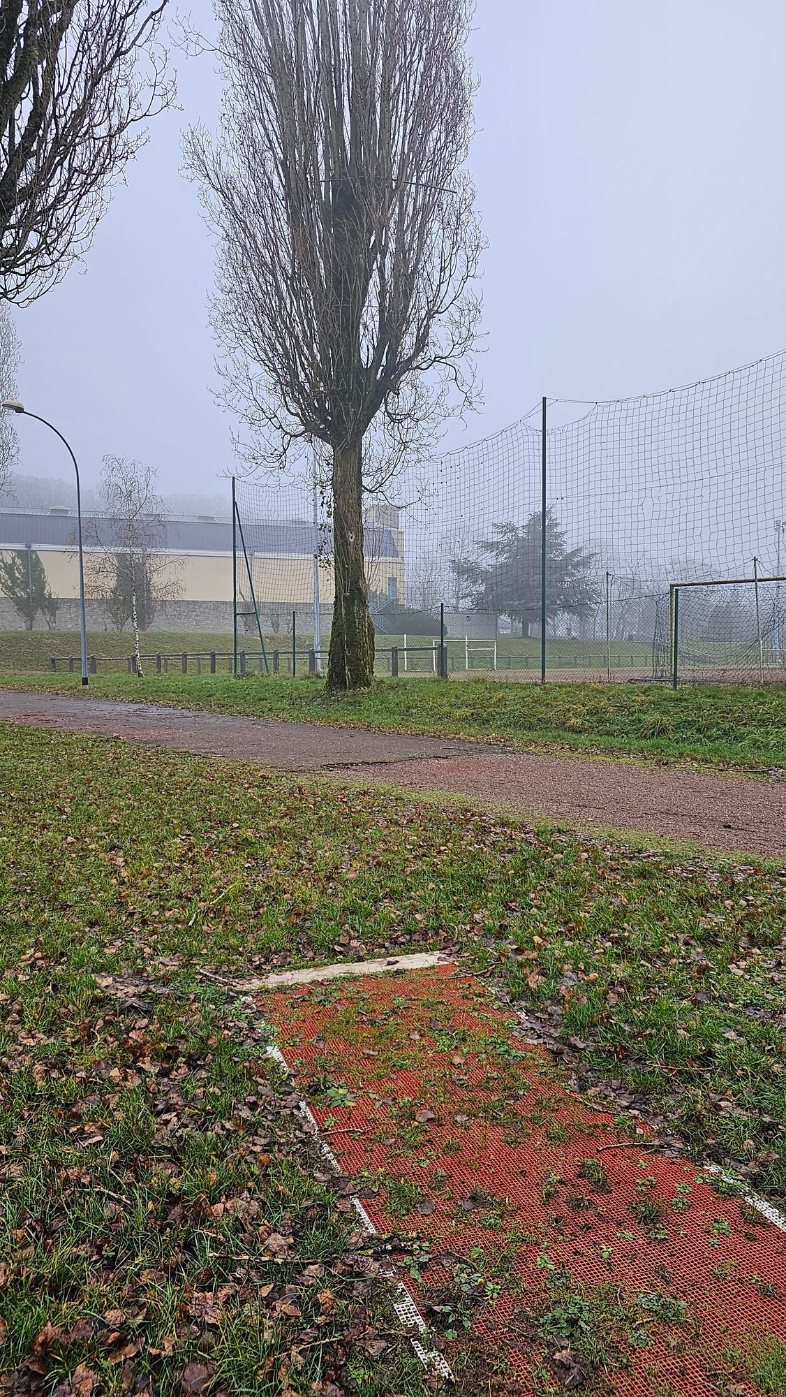 Tee pad 6