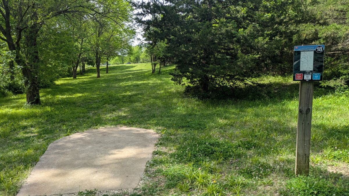 Tee #18