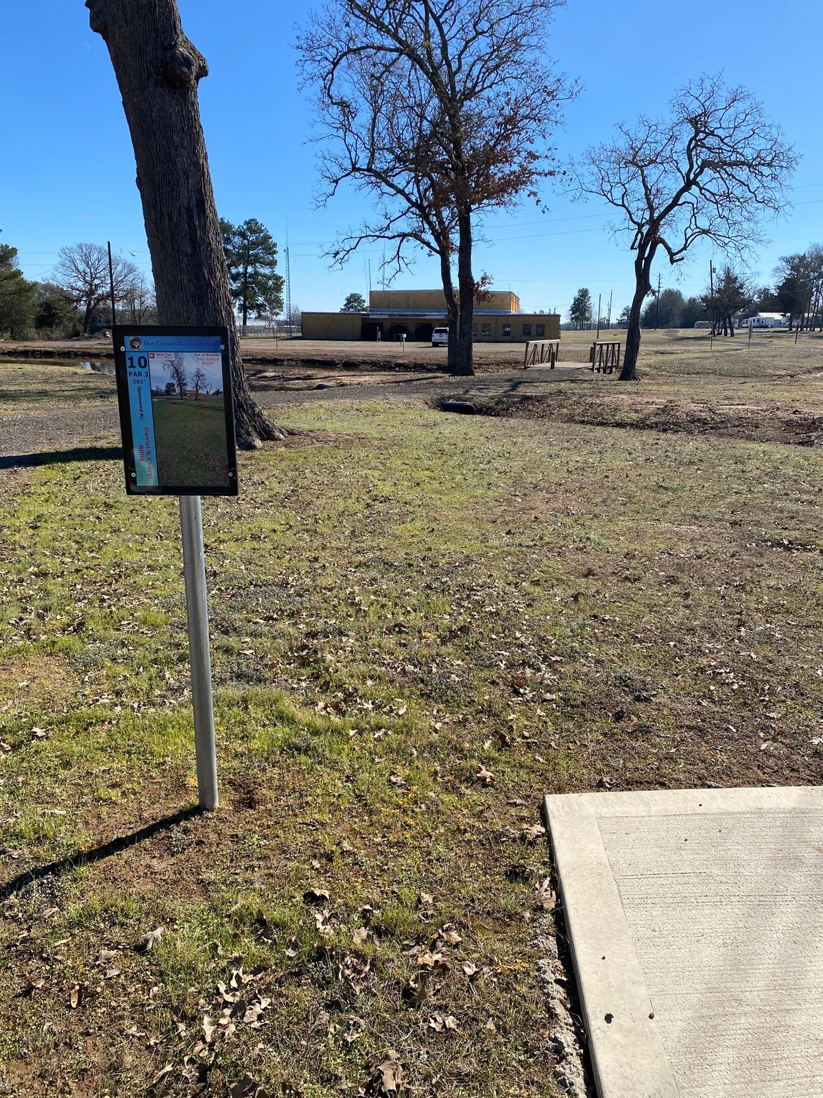 Hole 10, 201ft, OB pond, OB road and beyond