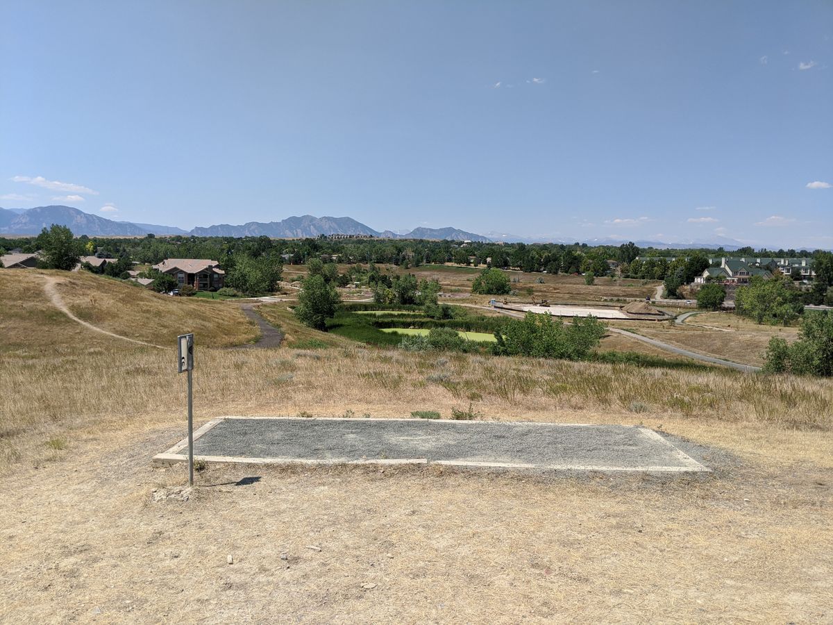 Tee pad 8
