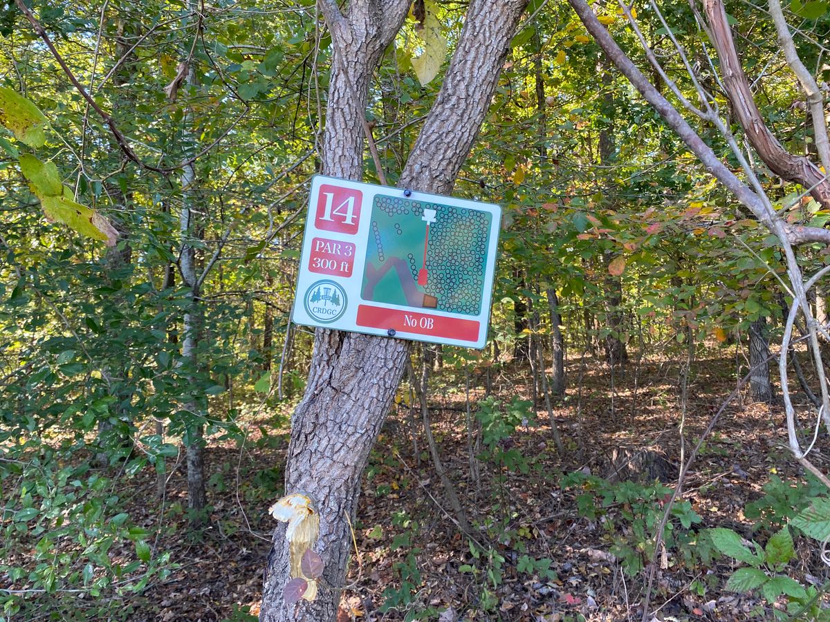 Hole 14 sign (red)