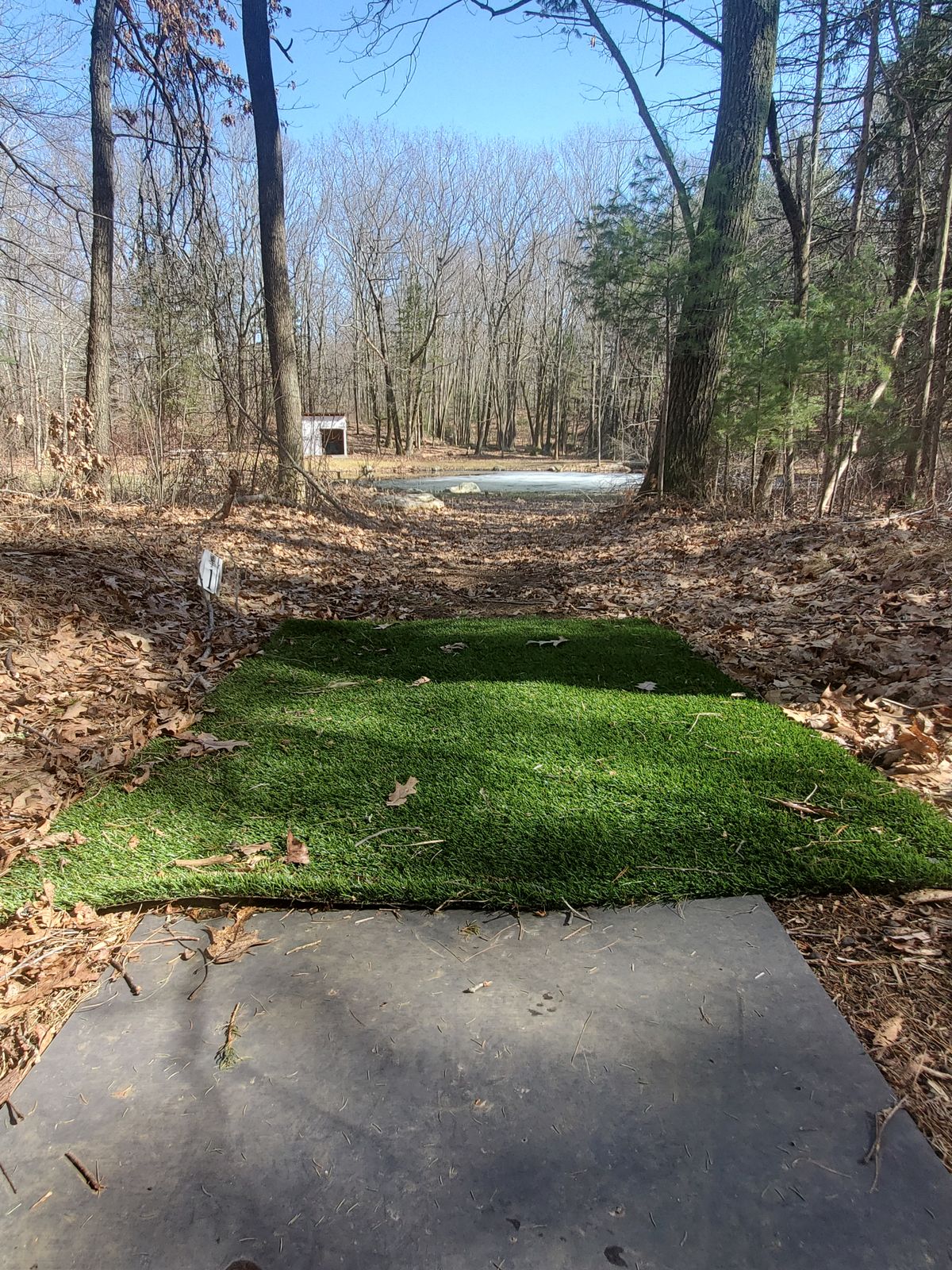 Hole 1 tee pad
