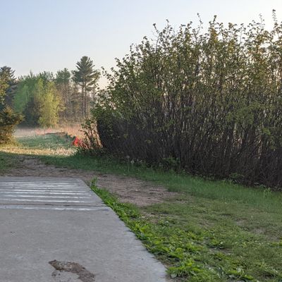 Hole 3, Long Tee