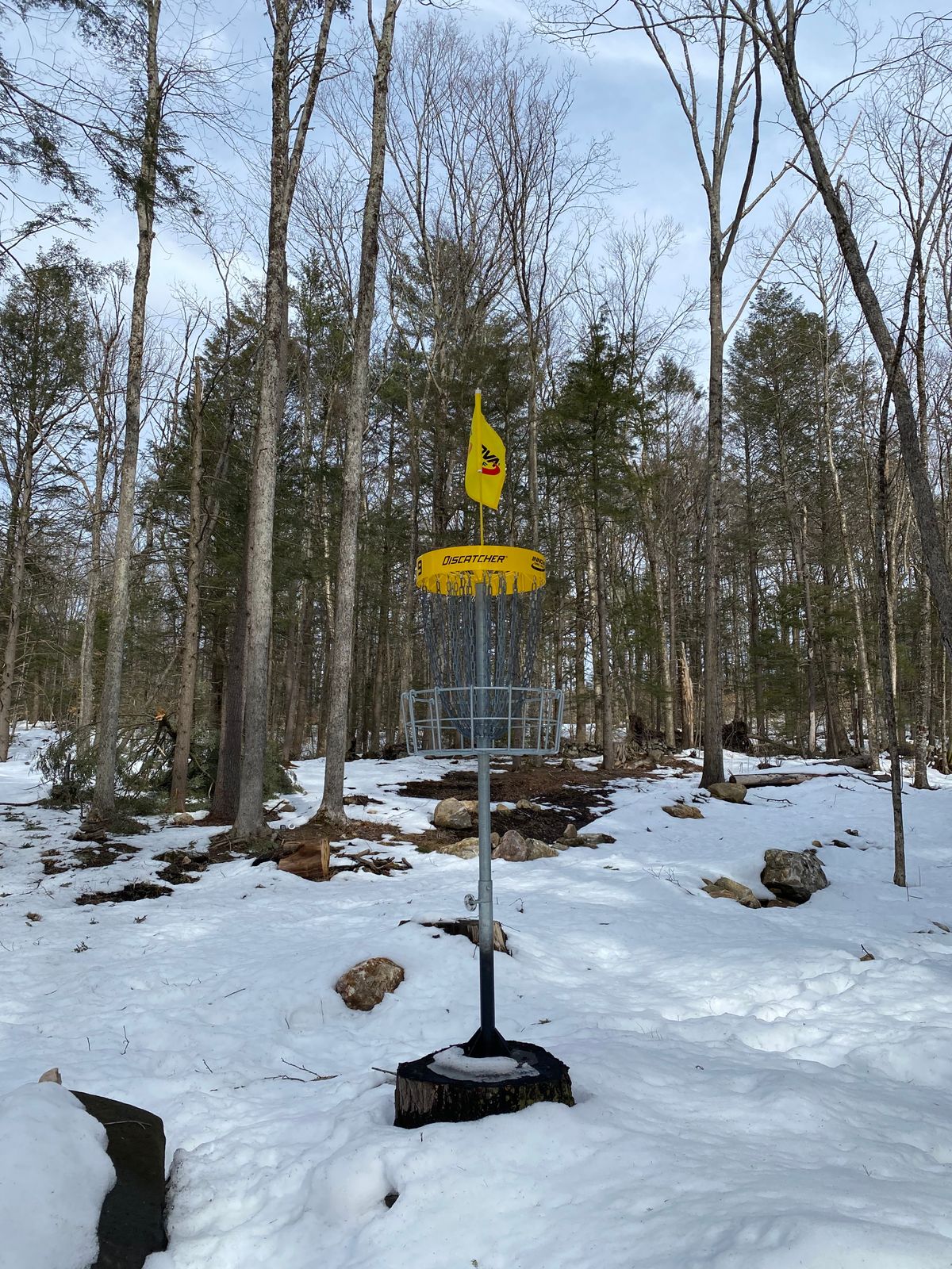 Nice elevated putt for the finish on hole 9
