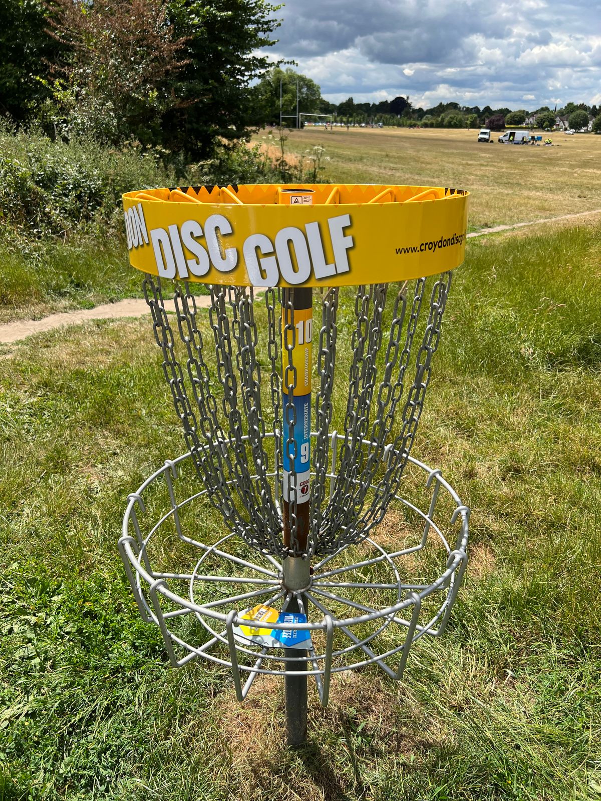 New basket vinyls are now in place on all 21 baskets… hole numbers and course colours will help