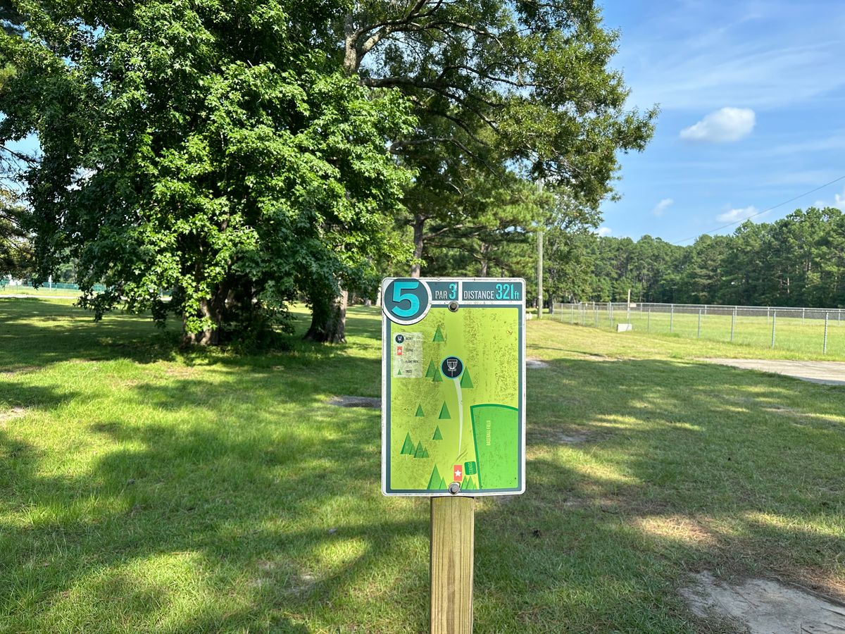 Hole 5 Sign
