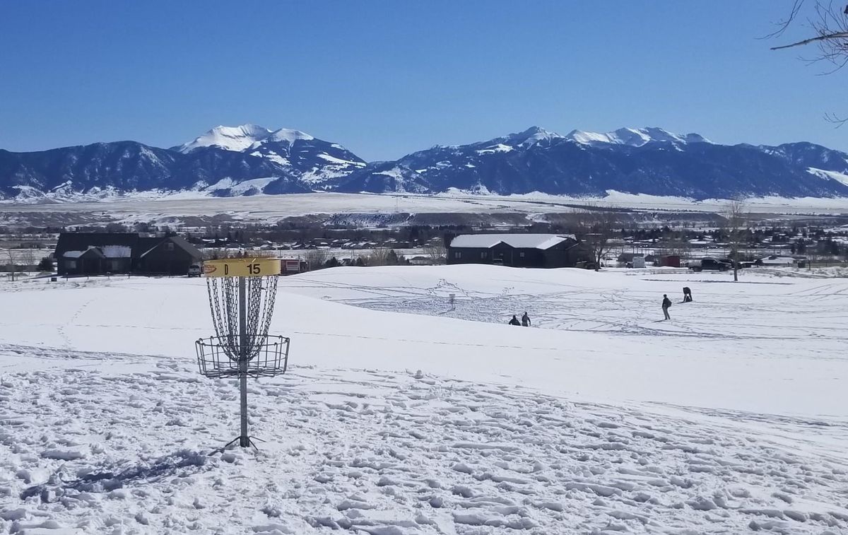 Hole 15 green with the Madison range in the background.
