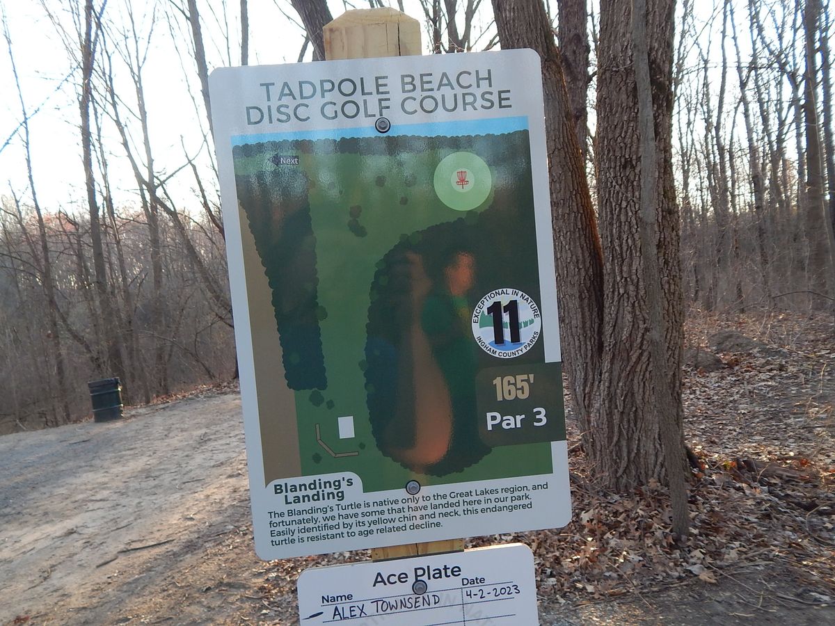 Hole 11 sign